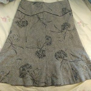 H&M Gray Floral Midi Skirt